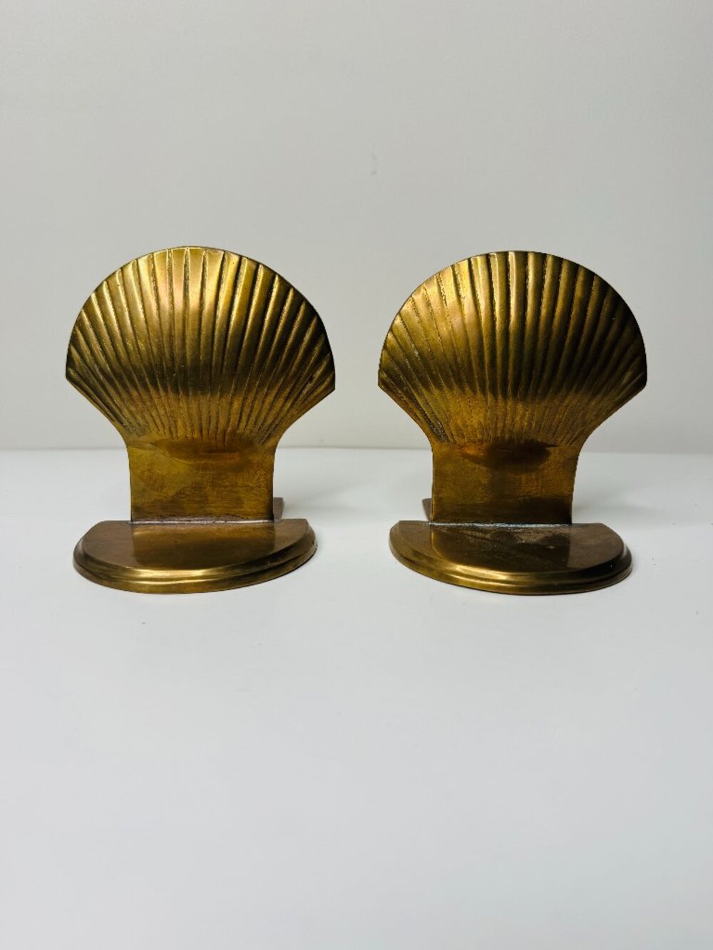 Vintage Brass Book Ends Seashell Pair of Two Clamshell Scallop Design Coastal De